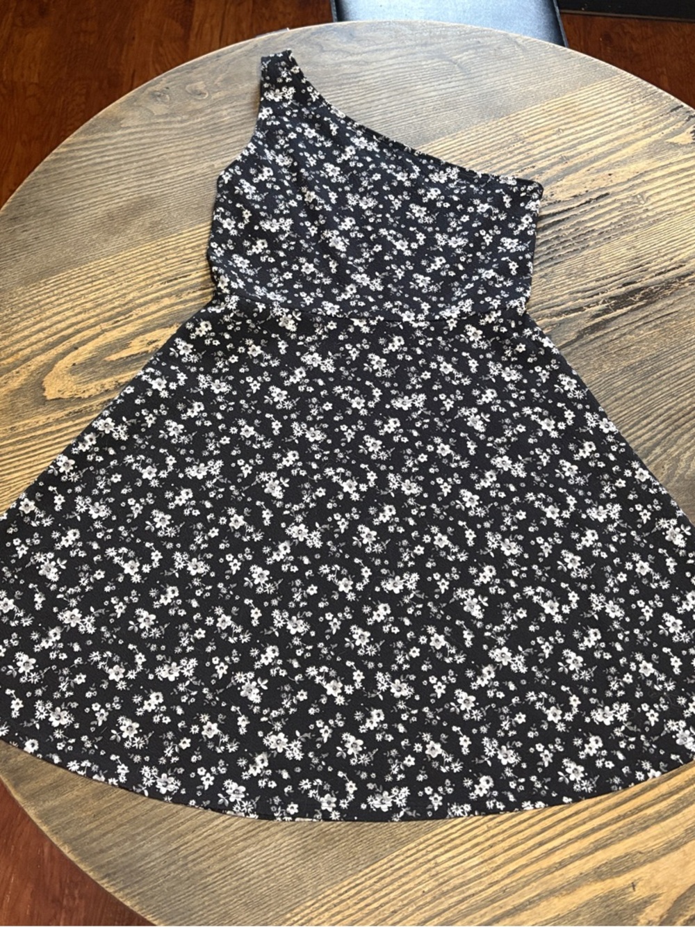 SO Black One-Shoulder White Floral Skater Dress